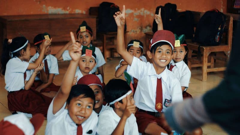 antusias murid belajar